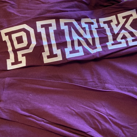 Victoria’s Secret Pink long sleeve tee. - Picture 3 of 4